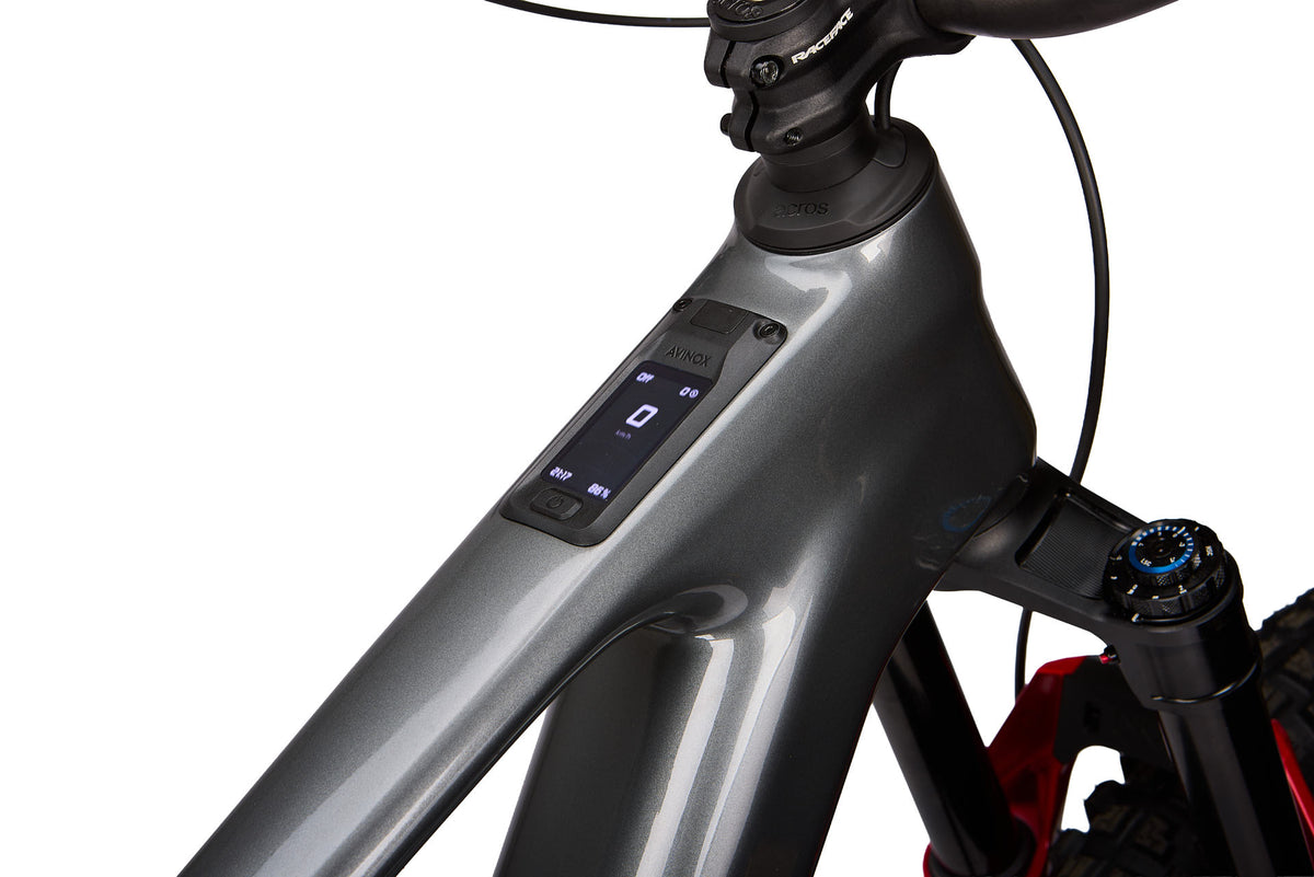 Steppenwolf Tundra 10 | Avinox M2S | SRAM GX Eagle AXS T-Type | RockShox Lyrik Ultimate 160 mm