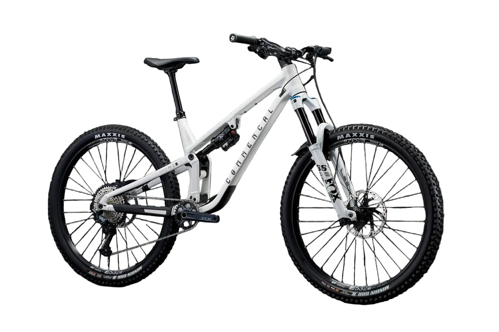 COMMENCAL META V5 ESSENTIAL