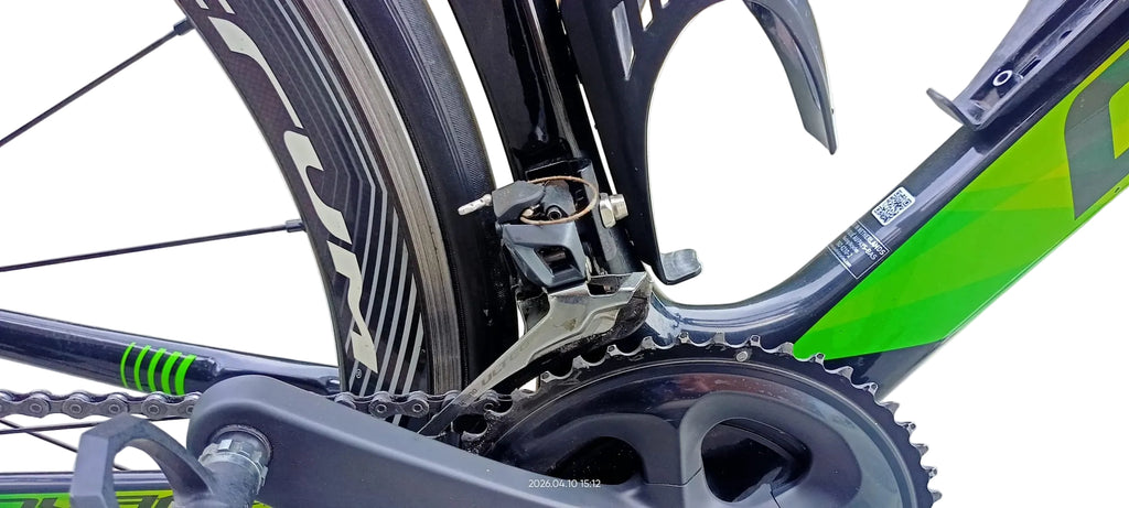 GIANT | TAGLIA M | NERA SCRITTE VERDI | SHIMANO ULTEGRA 11V | RUOTE ALLUMINIO