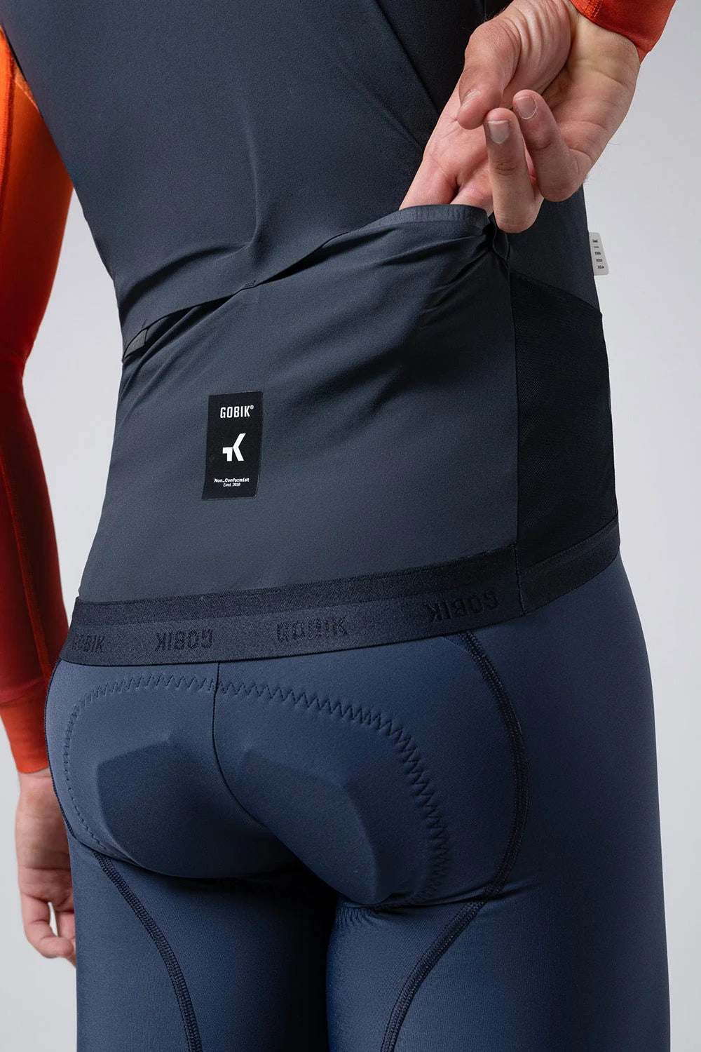 GOBIK Vector 2.0 Ultrablue – Gilet Ciclismo Uomo Antivento