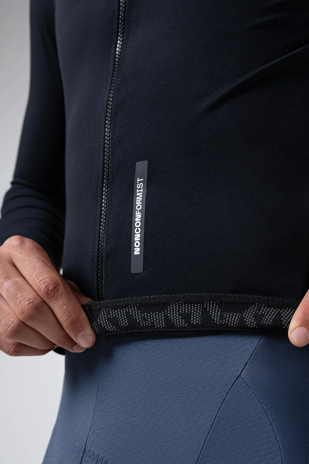 GOBIK Envy 2.0 Jet Black – Giacca Ciclismo Uomo Impermeabile Antivento