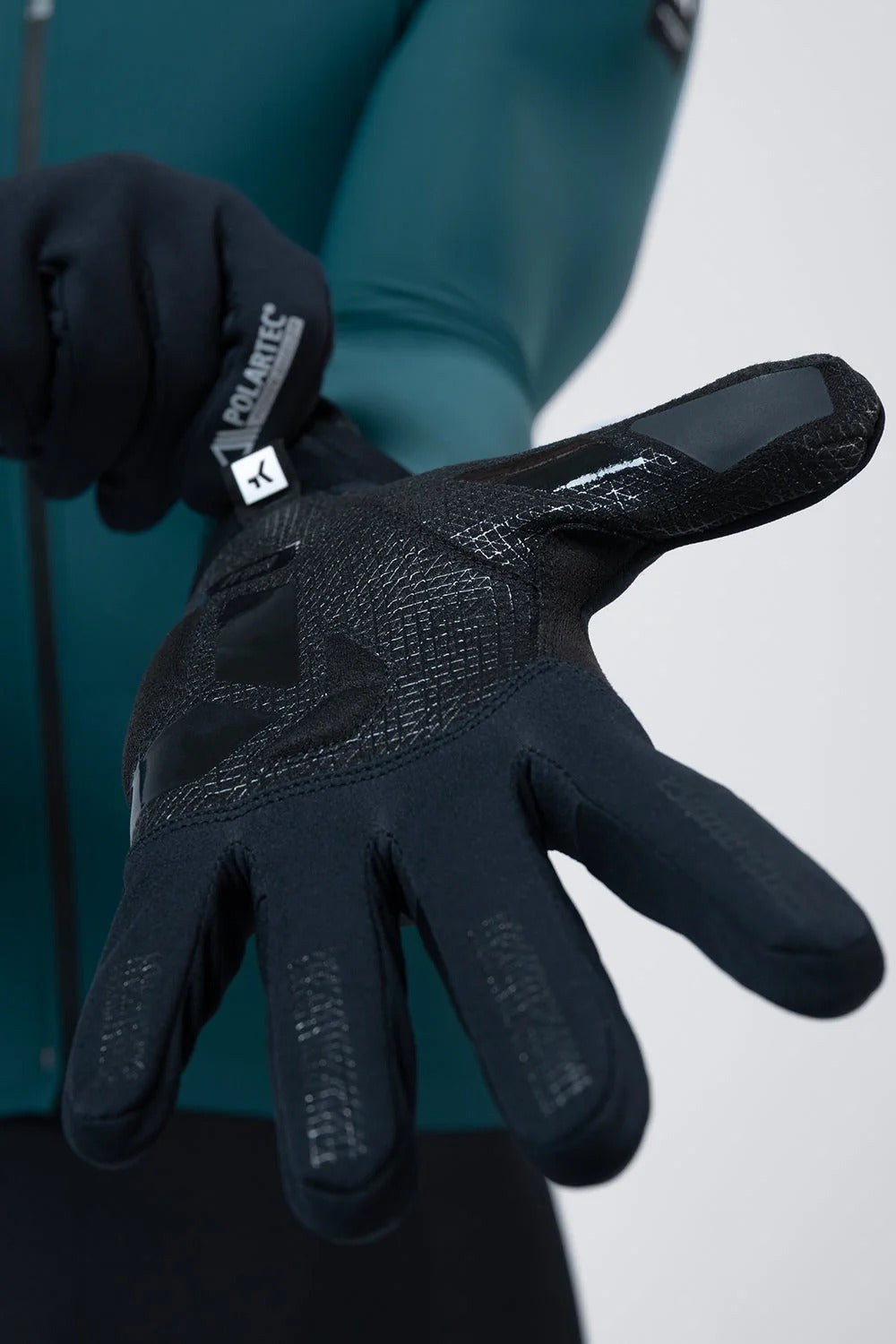 Gobik Polartec® Bora 2.0 True Black | Guanti Ciclismo Termici Unisex Invernali