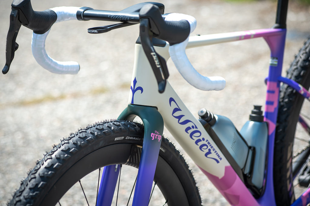 Wilier Rave SLR ID2 | The Grip Élite Gravel Team Edition | Sram Red 1x13 Power Meter | Miche Graff Aero 48 Tubeless